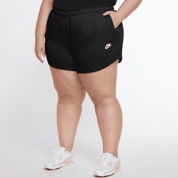 Nike black shorts - Picture 1 of 8